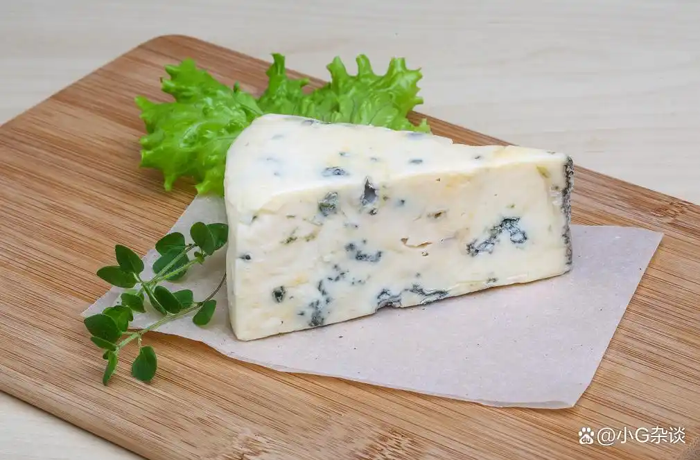 四国网红黑暗料理,_盘点世界各国黑暗料理_你知道哪几个
