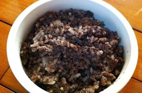 云南硬菜辣椒炒石头 厉害了那些黑暗料理 背后还有一段艰辛历史