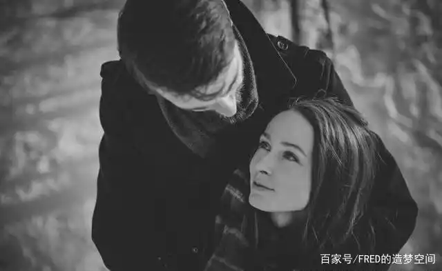 情侣摄影创意_情侣摄影姿势分享_100种姿势摆拍双人