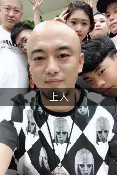 快手最新封杀名单已出?与快手知名八卦主播五哥有关